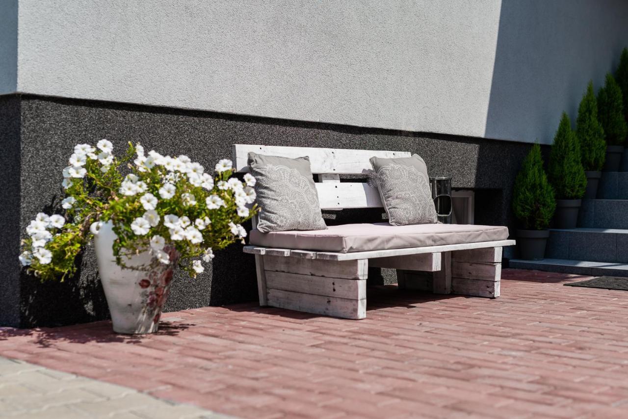 Lu Apartments Oświęcim Zewnętrze zdjęcie